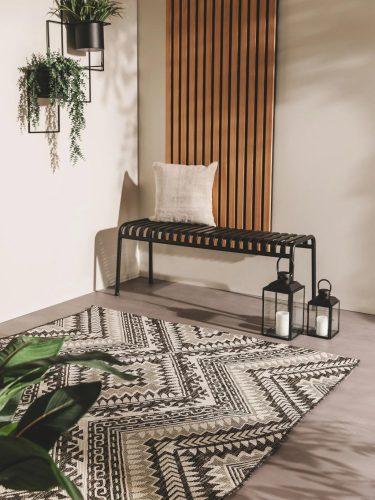 In- & Outdoor Rug Cleo Black 240x340 cm
