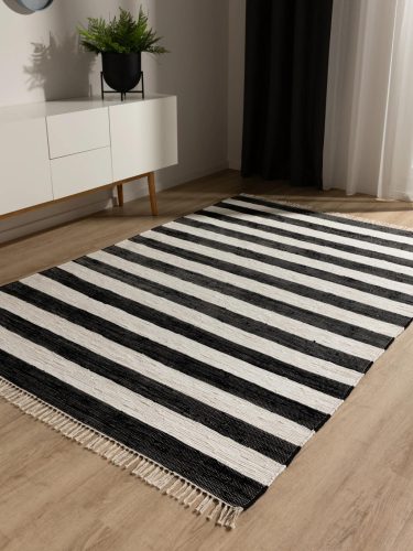 Rug made from recycled material Tom Black/White 70x120 cm