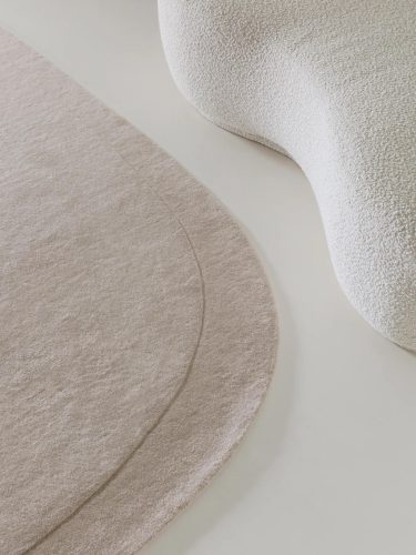 Wool Rug Shape Cream 160x230 cm